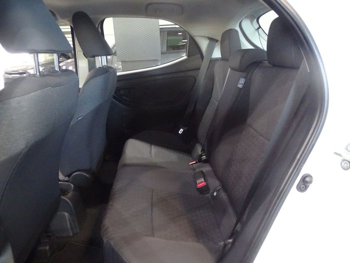 SUSCRIPCIÓNTOYOTA YARIS IMAGEN 8
