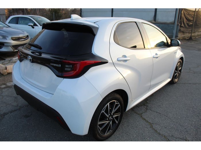 SUSCRIPCIÓNTOYOTA YARIS IMAGEN 6