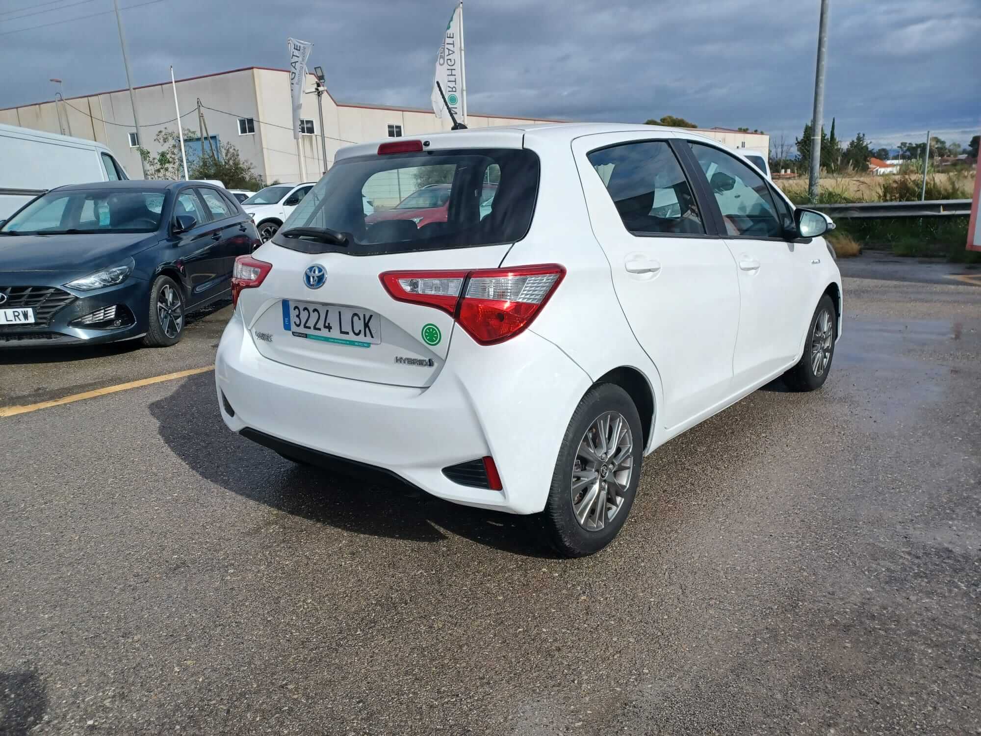 TOYOTA YARIS SEGUNDA MANO