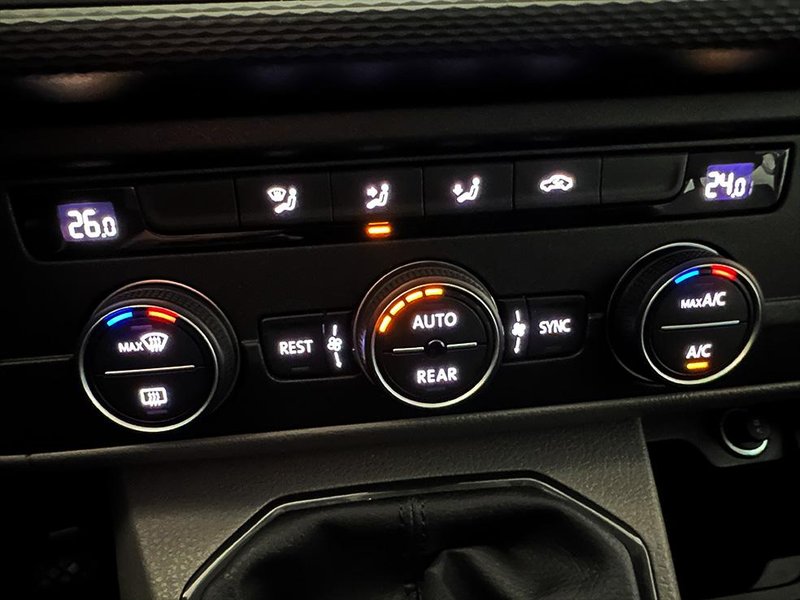 SUSCRIPCIÓNVOLKSWAGEN CARAVELLE IMAGEN 10