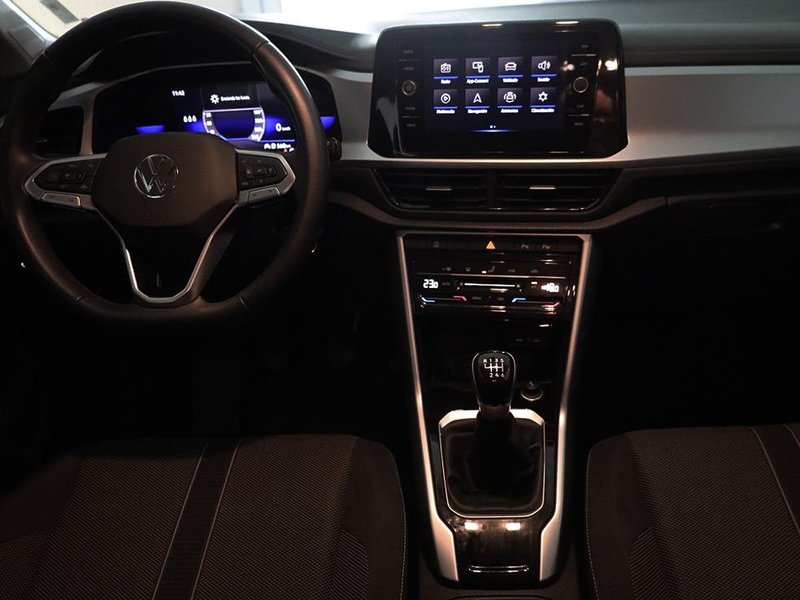 SUSCRIPCIÓNVOLKSWAGEN T-ROC IMAGEN 9