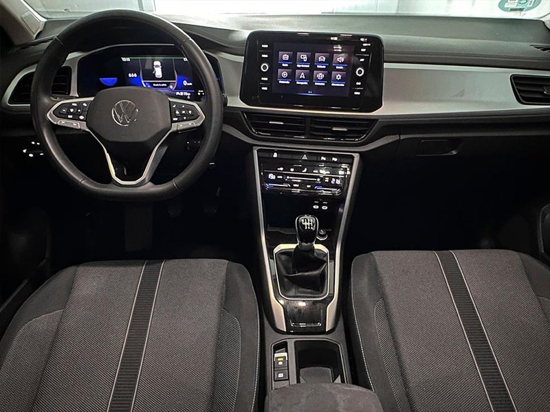SUSCRIPCIÓNVOLKSWAGEN T-ROC IMAGEN 9