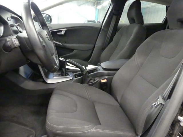 SUSCRIPCIÓNVOLVO V40 IMAGEN 6