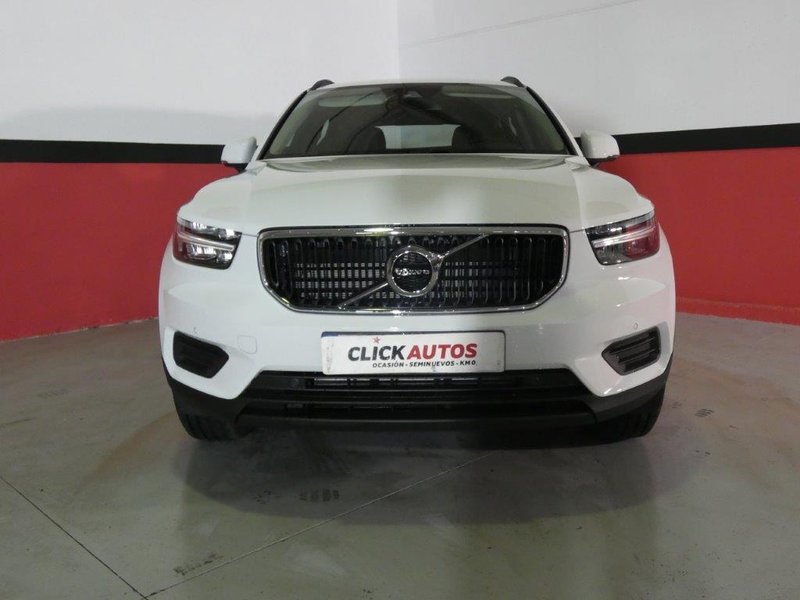 VOLVO XC40 1.5 129CV T2 MOMENTUM CORE AUTO AUTOMÁTICO