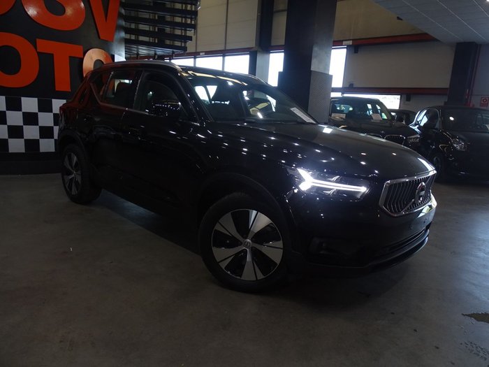 VOLVO XC40 1.5 T4 TWIN RECHARGE INSCRIPTION AUTO AUTOMÁTICO