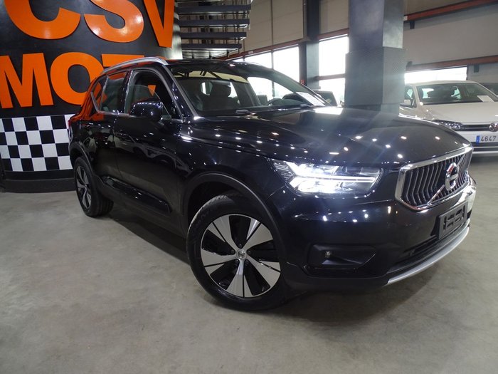 VOLVO XC40 1.5 T4 TWIN RECHARGE INSCRIPTION AUTO AUTOMÁTICO